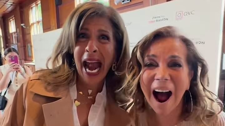 Kathie Lee Gifford and Hoda Kotb reunite! Fans celebrate the 'true friends' after 11 years on TODAY