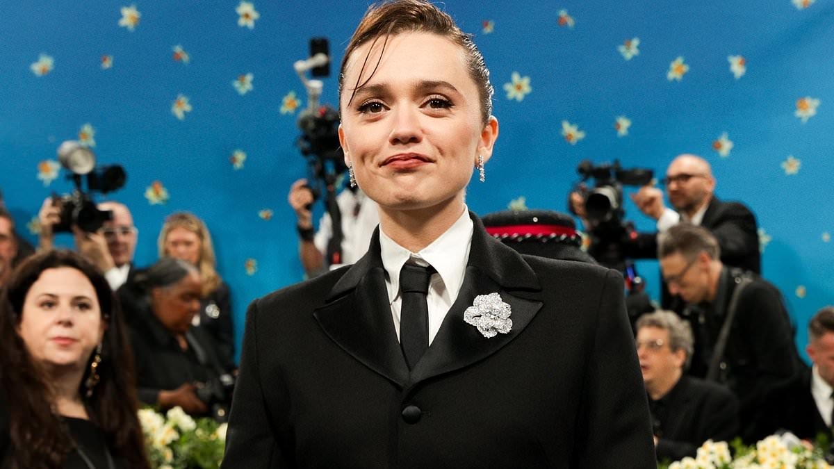 Aimee Lou Wood joining HUGE A-List star in film role after White Lotus toothgate controversy