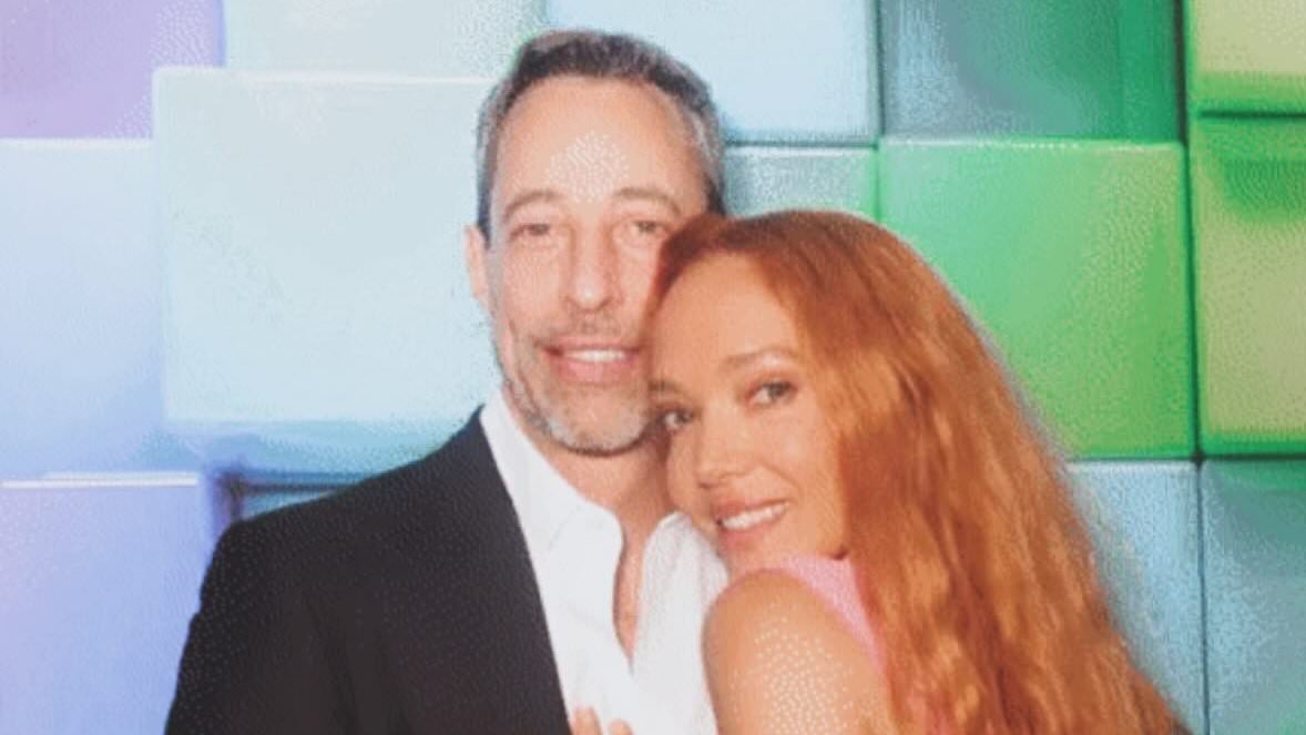 David Schwimmer's ex-wife Zoe Buckman finds love again eight years after their split as she unveils romance with Sofia Vergara's former flame