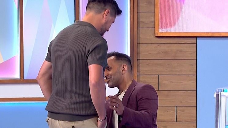 Loose Men star Craig Doyle has a testicle examination live on air from co-star Dr Amir Khan leaving viewers stunned