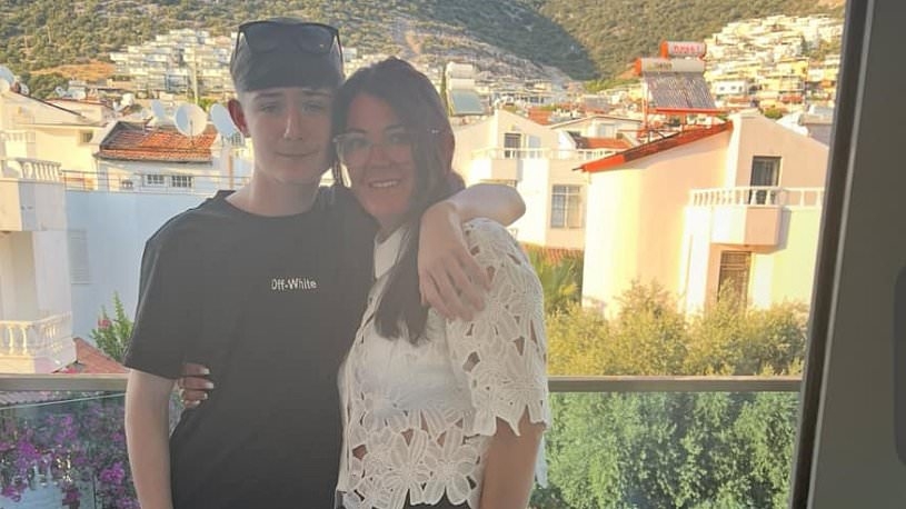 Mother reveals heartbreaking messages she sent to son, 14, as he lay dying in intensive care after helmetless e-scooter crash