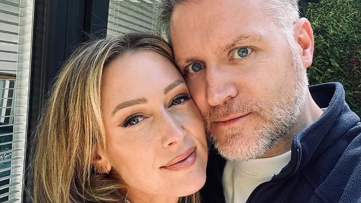 EXCLUSIVE Steps popstar Faye Tozer 'ends 16-year marriage and moves out of marital home leaving husband heartbroken' - as he shares slew of cryptic posts