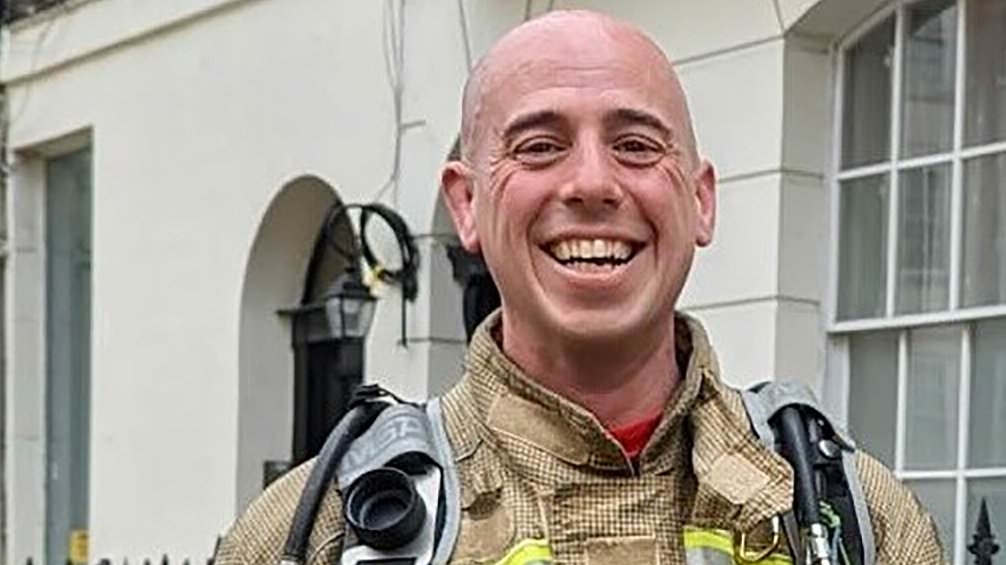 Fundraiser for families of Bicester firefighters who were killed in aerodrome inferno reaches £7k
