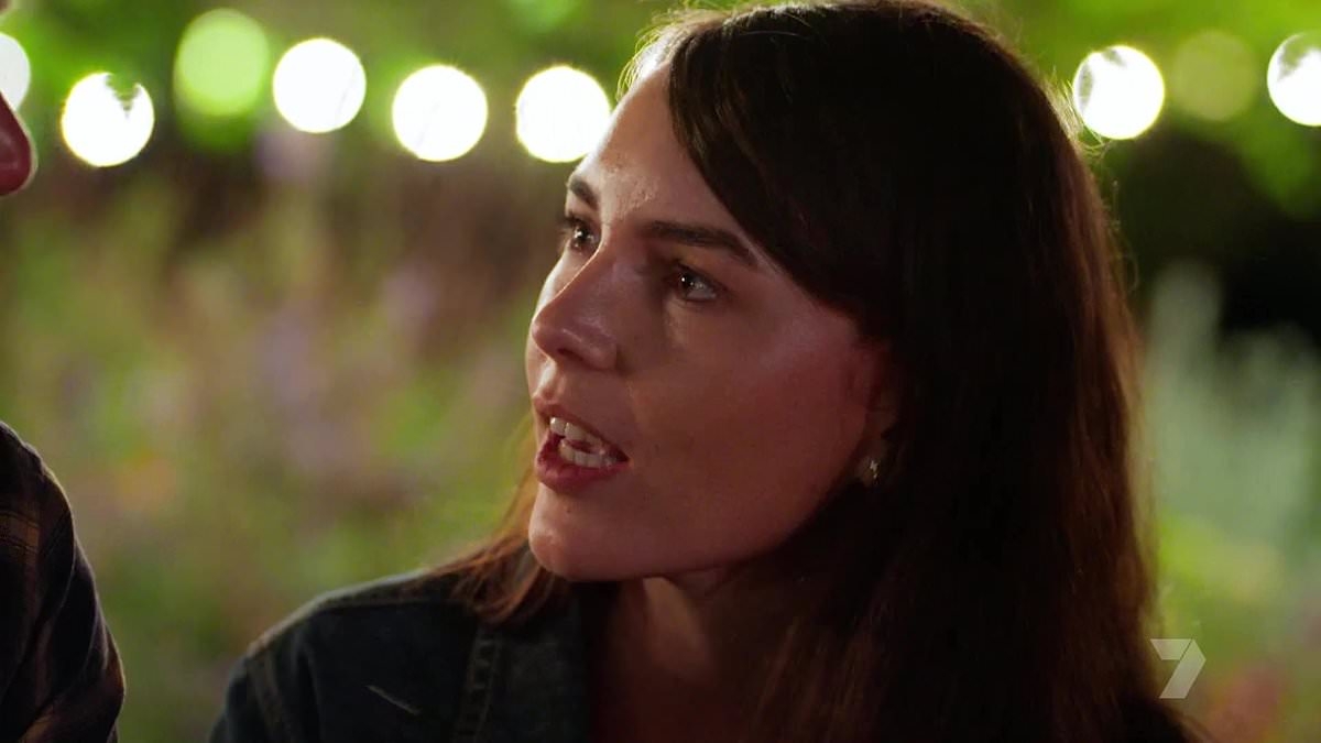 Farmer Wants A Wife shock as TWO of Tom's ladies exit the show: 'I don't want to waste your time'