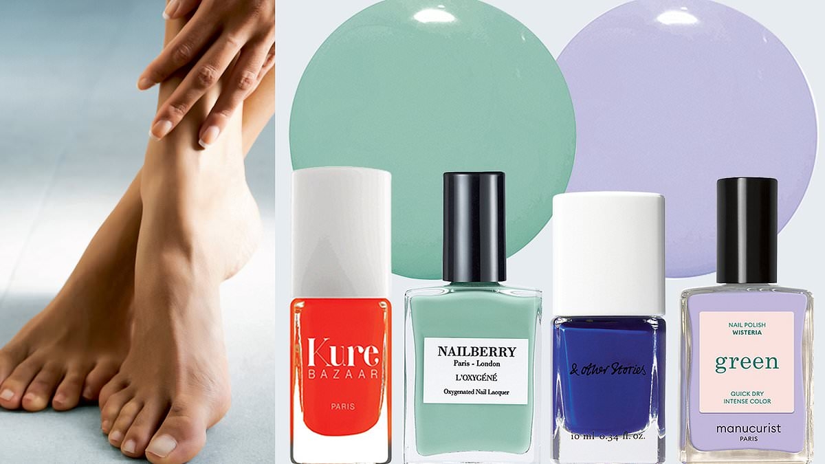 Beauty expert reveals how to treat common foot conditions before summer: from fungal nails to verrucas