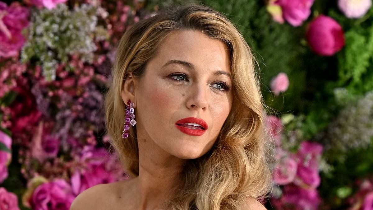 EXCLUSIVE Inside story of Blake Lively's disastrous attempt to copy Gwyneth Paltrow: Staff blow whistle on drugs, affairs and a bed IN THE OFFICE