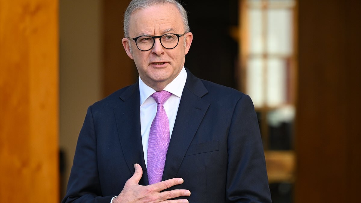 Labor's superannuation tax plan likely to hit many Australians currently under 40 once they retire