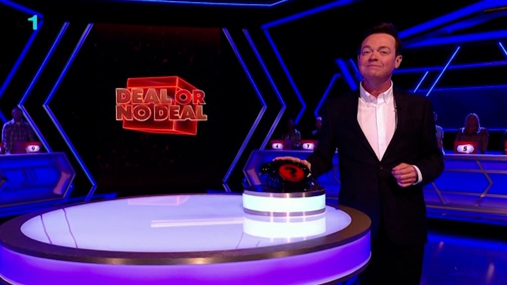 The Deal Or No Deal star STILL shrouded in mystery as fans floored by identity of game show's original banker