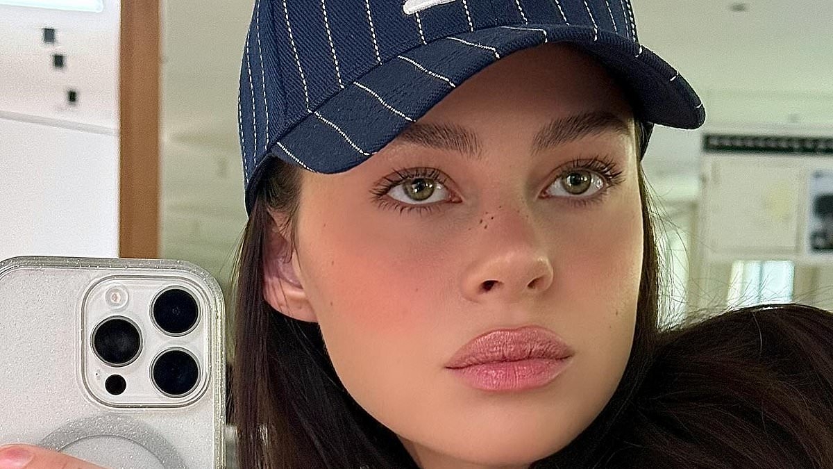 Claims Nicola Peltz is ‘billionaire mean girl' Bella Thorne said ‘never had to work for anything in her life'