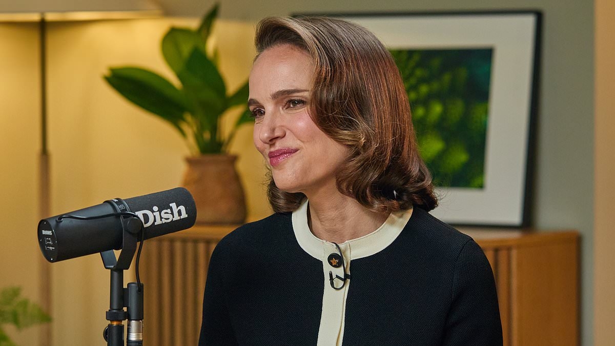 Natalie Portman admits she found it 'hard' attending the 2011 Oscars pregnant because 'fellow stars mocked the size of her bump'