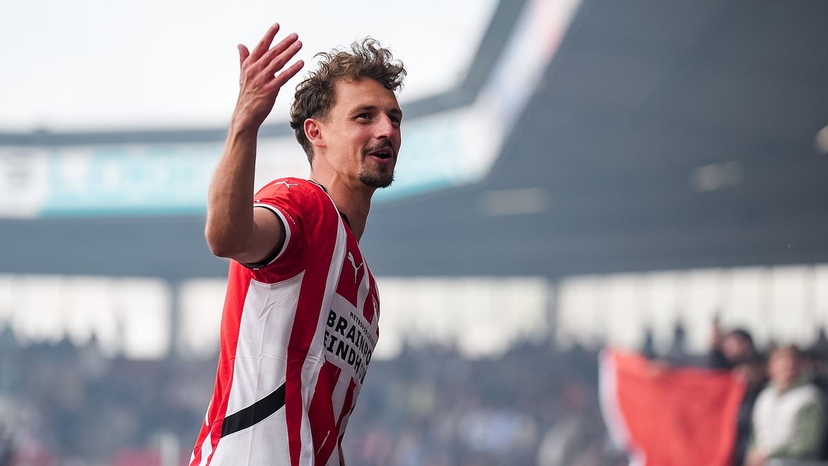 Brighton agree deal for PSV defender Olivier Boscagli on a free transfer after £8m bid was rejected last summer