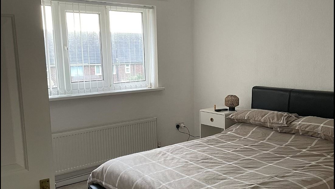 I transformed my dated bedroom on a budget with B&Q bargains - people can't believe how professional it looks