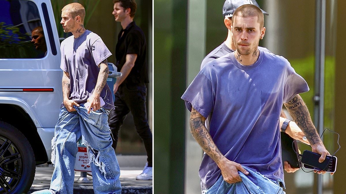 Justin Bieber suffers embarrassing incident in public as troubled star grabs hold of his crotch