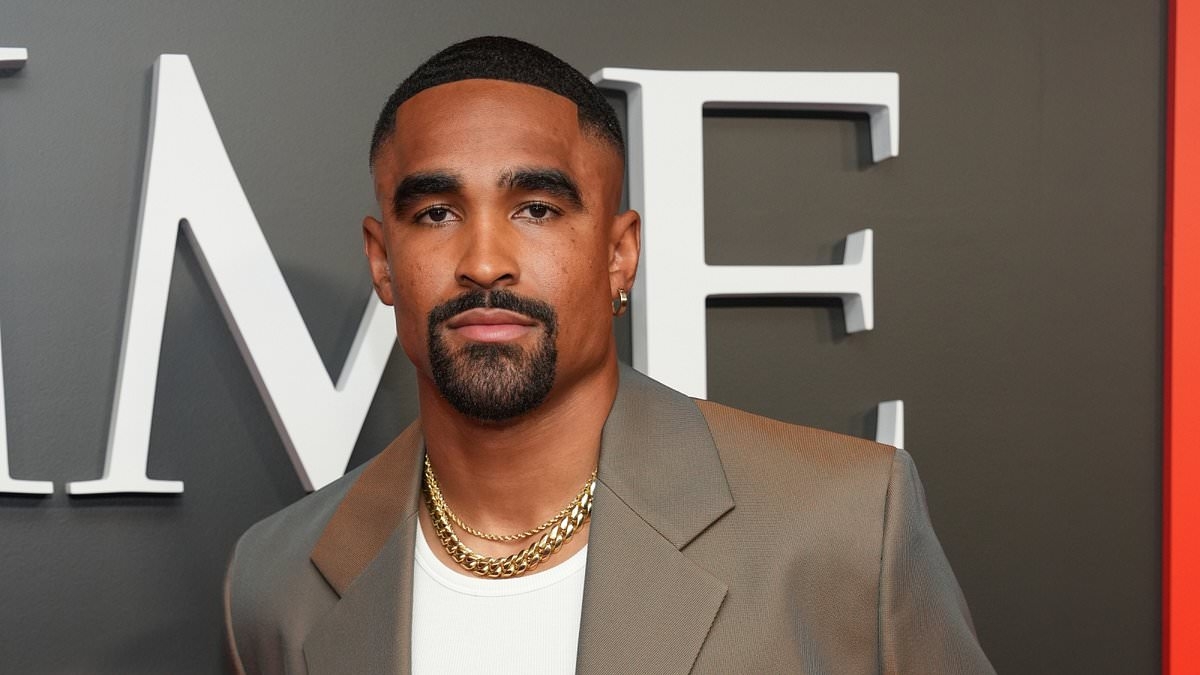 Jalen Hurts breaks silence on Donald Trump snub after Eagles White House visit