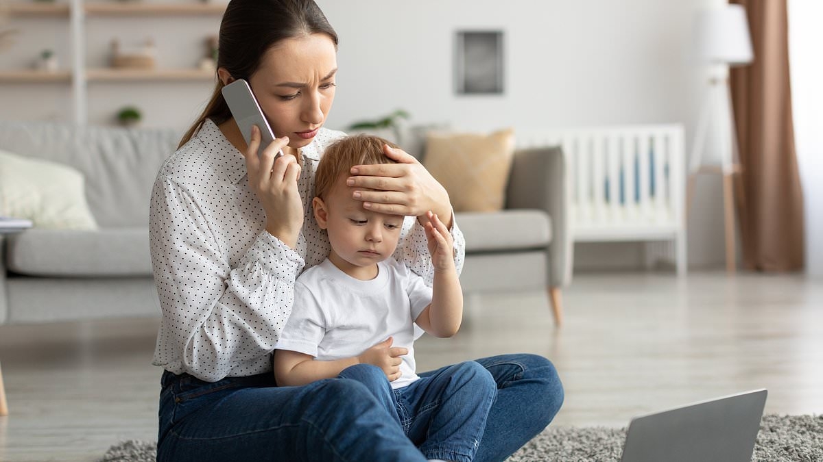 Health expert warns Aussies to prepare for a triple virus surge this winter