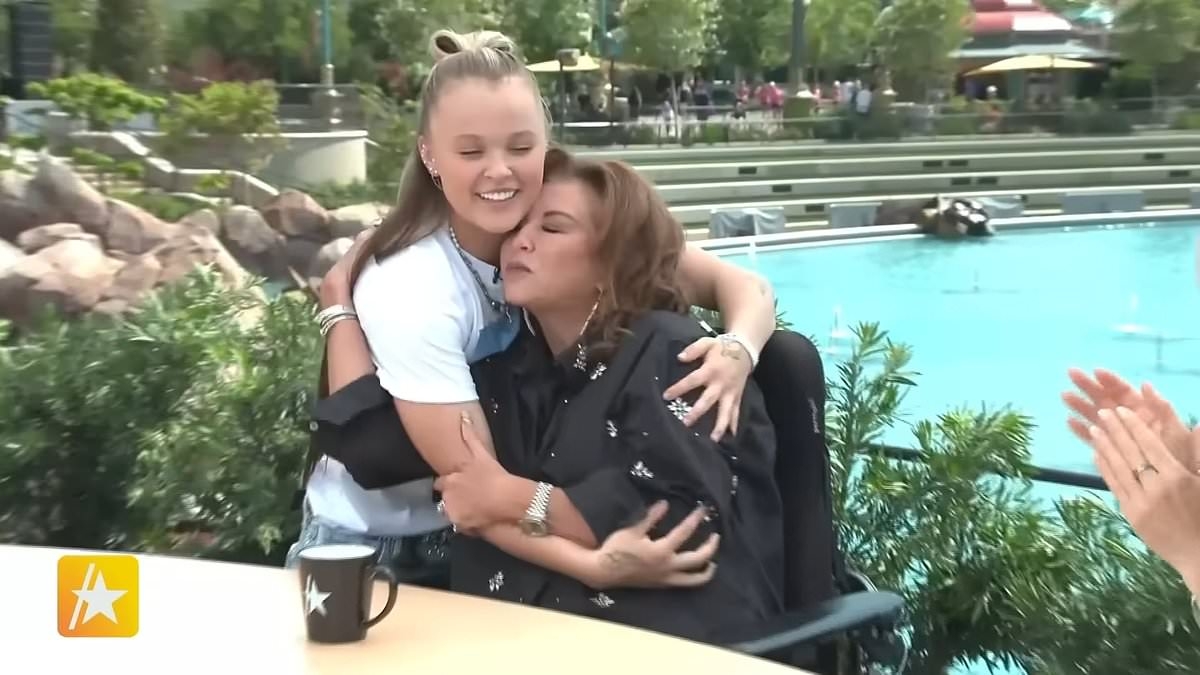 JoJo Siwa gets emotional as she has surprise reunion with controversial former dance instructor