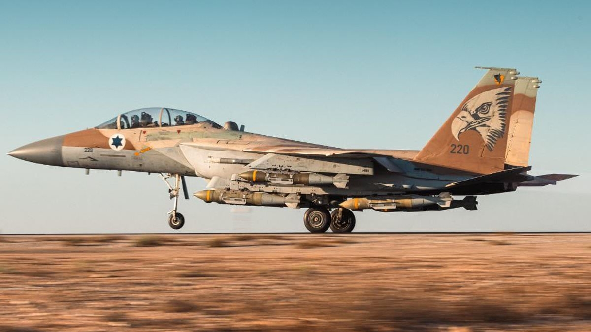 Israel is 'getting ready to quickly strike Iran if the Islamic Republic's nuclear talks with US collapse'