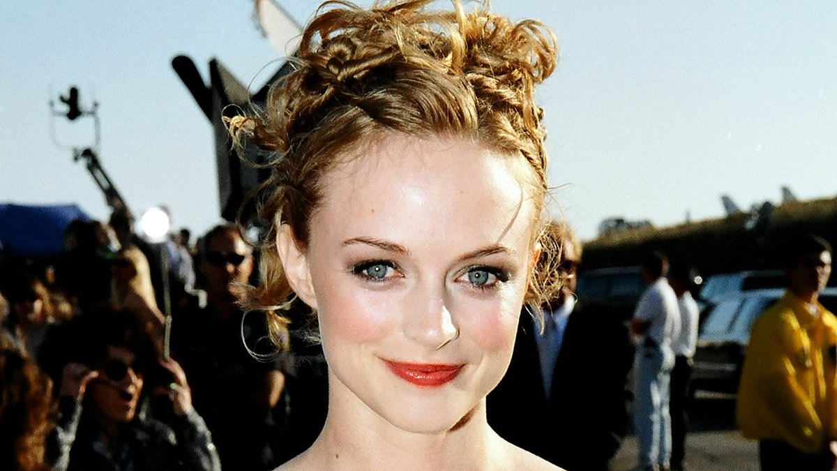 Fans can't believe how unbelievably young Heather Graham, 55, looks while attending event in sexy negligee