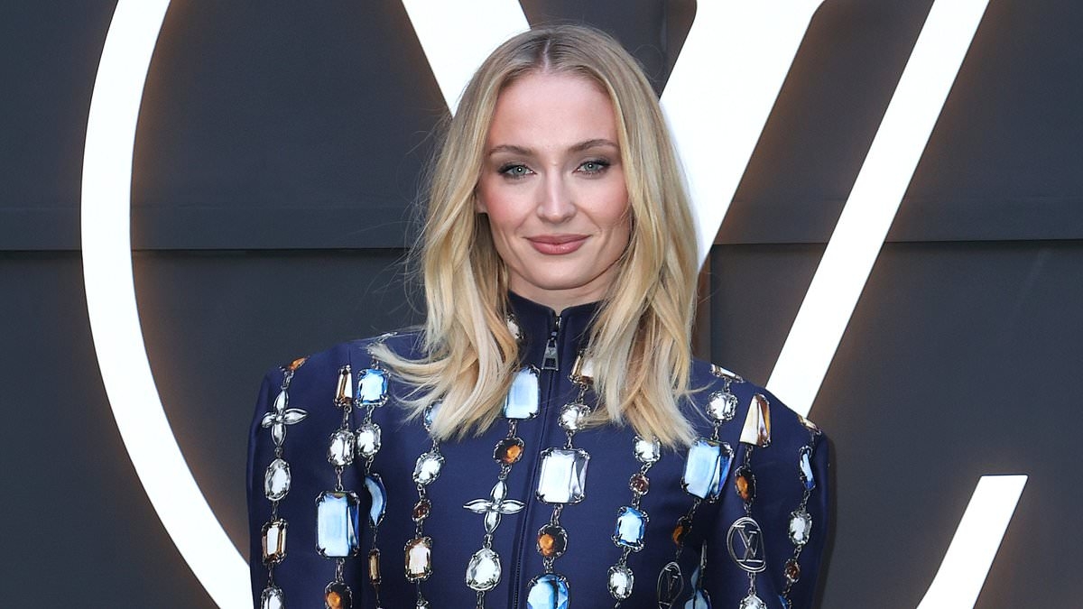 Sophie Turner puts on a very leggy display in a navy co-ord set as she joins elegant Emma Stone, Saoirse Ronan and Cate Blanchett at the Louis Vuitton Cruise 2026 photocall