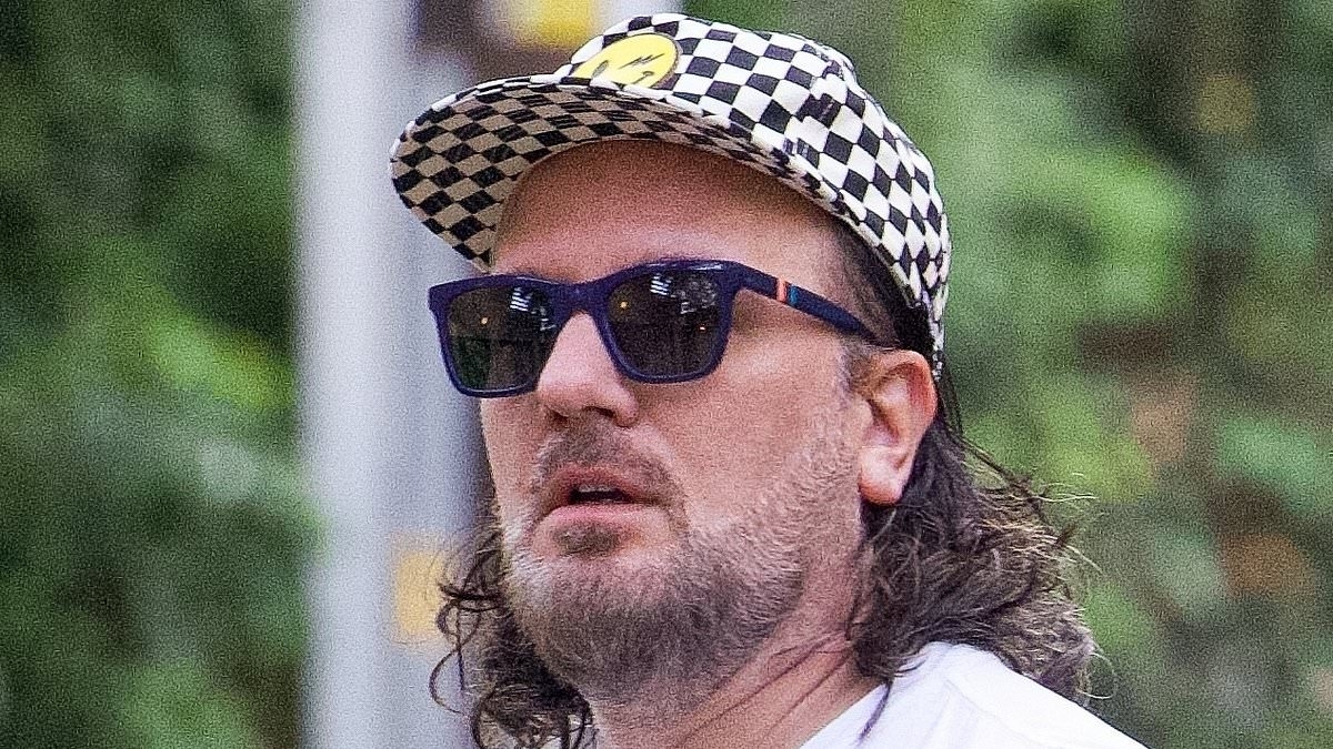 90s boy band star looks unrecognizable on rare outing in Los Angeles