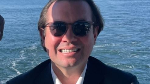 EXCLUSIVE From hanging with 'Jeff Bezos' to hitting rock bottom: Inside the secret life of alleged Aussie fraudster who hit up American high society - and then skipped town