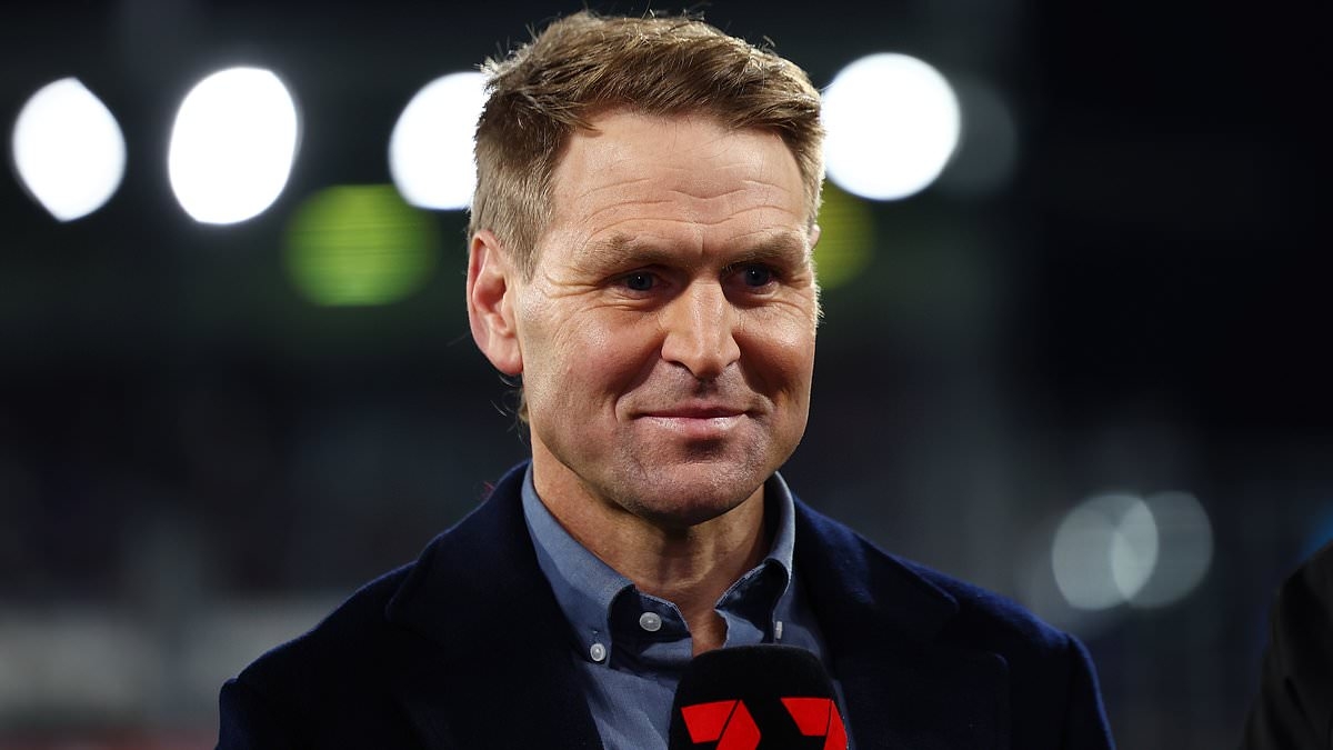 Channel Seven star Kane Cornes lifts the lid on what was said when he had stunning sideline clash with AFL coach Luke Beveridge on live TV