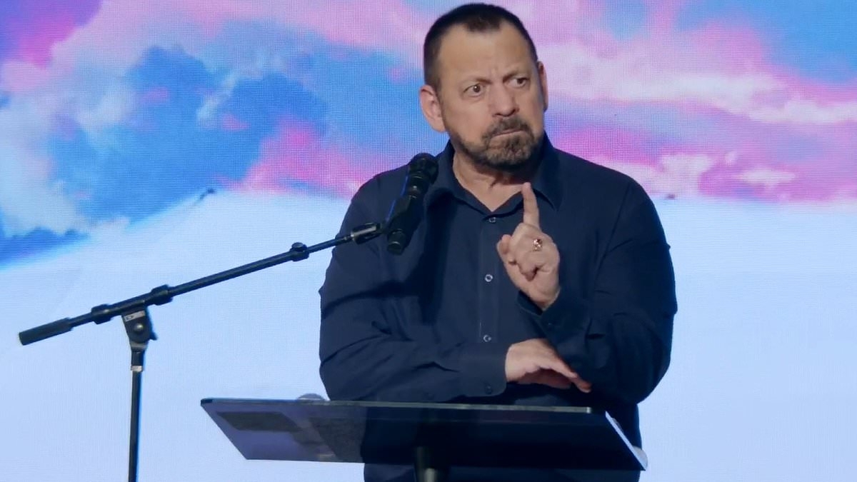 Evangelical Trump-ally issues prophecy about 'great event' that will change America forever