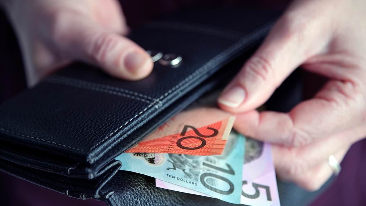 NAB issue major blow for millions of Aussies with cash in a bank account