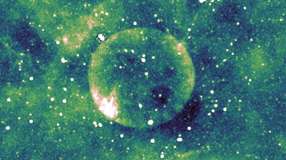 Scientists are BAFFLED after discovering a perfect sphere emitting radio signals from deep space