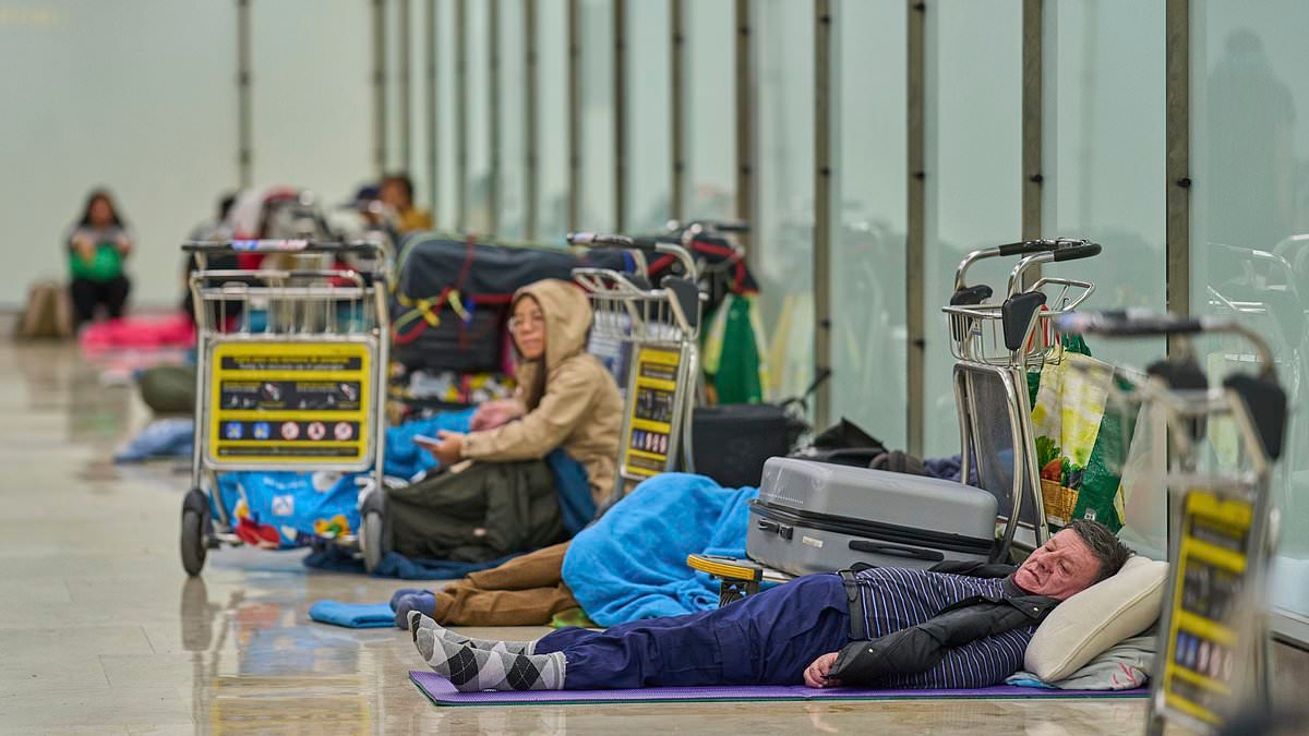 A warning to Britain: Brought to its knees by a crackpot, Net Zero-obsessed socialist government, dystopian Spain offers a chilling vision of our possible future