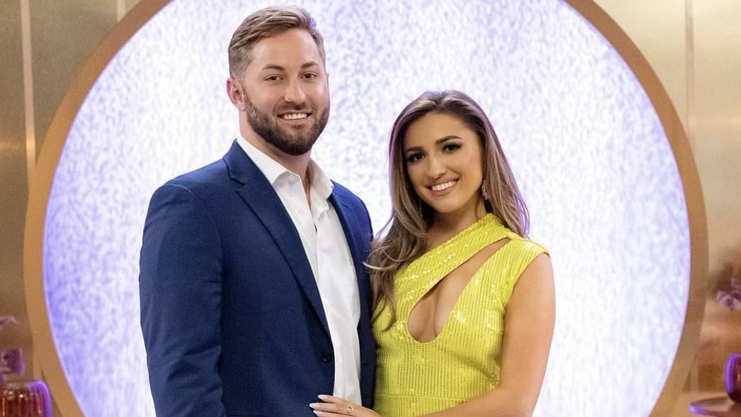 Beloved reality TV couple shock fans with divorce announcement... and make bombshell confession