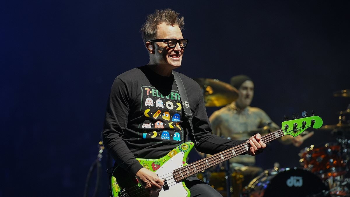 Blink-182's Mark Hoppus says he nearly 'made out' with iconic '80s male singer… and regrets not going for it