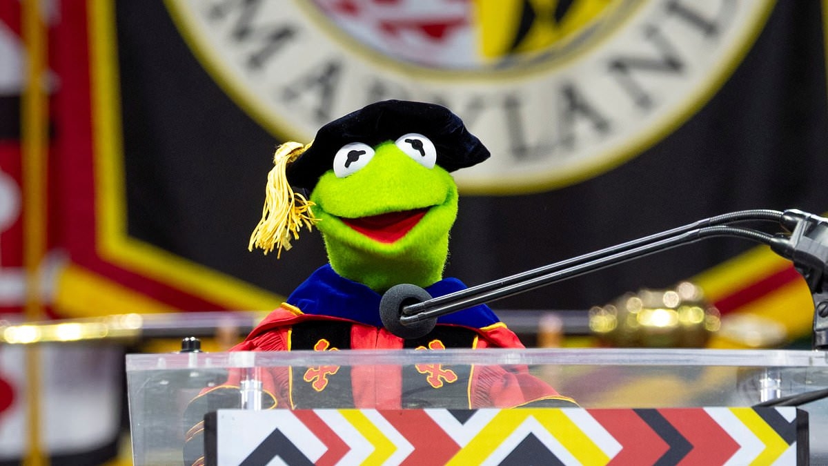 Backlash over Kermit the Frog delivering 'woke' university's commencement address