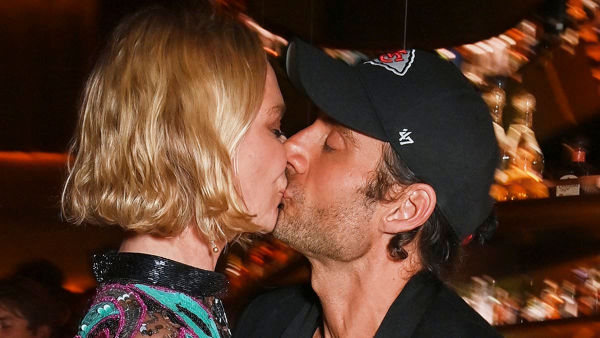 Jodie Kidd packs on the PDA with fiancé Joseph Bates as they are joined by her sister Jemma and Lisa Snowdon at his 40th birthday party