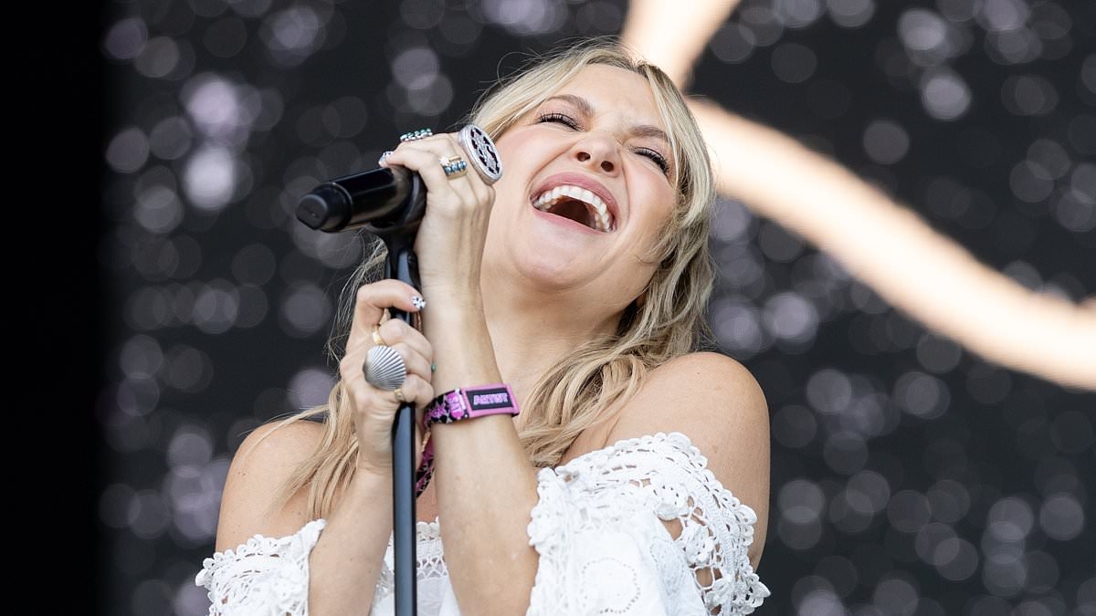 Kate Hudson's Bottlerock performance criticized for 'screaming, not singing'