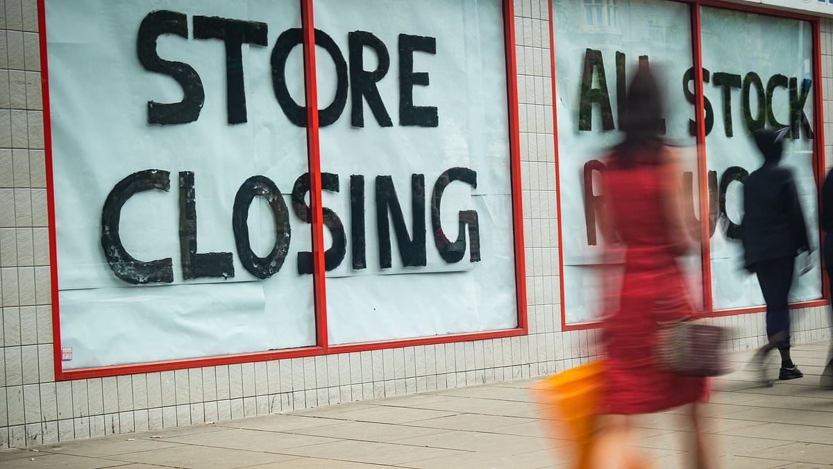 Frasers boss calls for 'bold' reforms to save ailing High Street