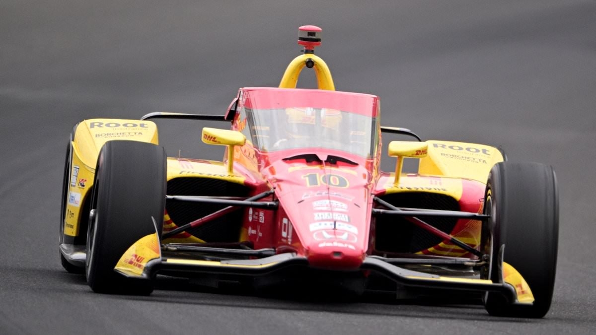 BREAKING NEWS Spain's Alex Palou wins Indianapolis 500 in his first race on an oval track