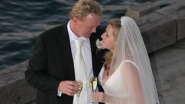 Channel 10's Angela Bishop's heartbreaking tribute to her late husband Peter seven years after his death: 'I miss you with all my heart'
