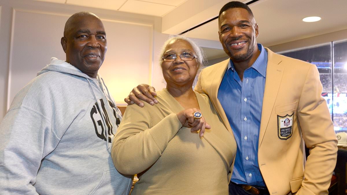 Michael Strahan reveals his parents did the unthinkable to his beloved childhood pet