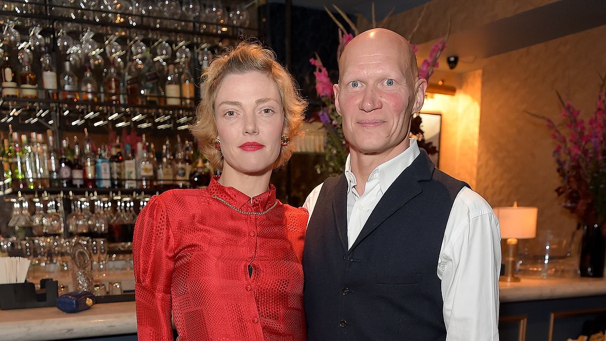 Shock split for society beauty... for the second time. Plus the incredibly entitled comment TV star made when given a £5k Hermes blanket and a bishop's bitchy comment to his clergy: RICHARD EDEN'S DIARY