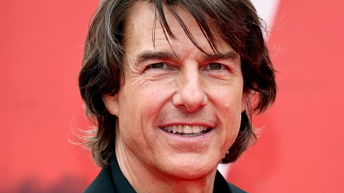 Tom Cruise fans go wild as Top Gun 3 gets major update