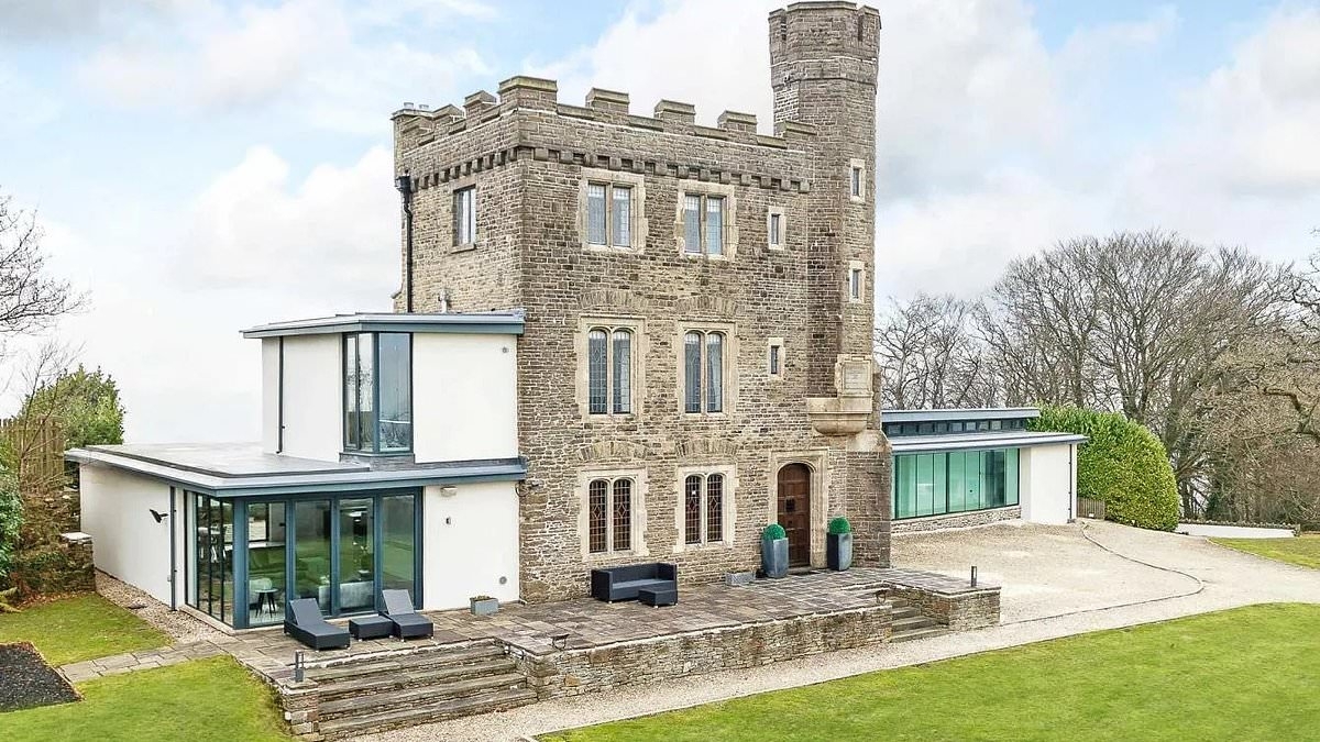 Renovated six-bed hunting lodge which featured on Grand Designs goes up for sale again after failing to attract a buyer... for £100,000 more