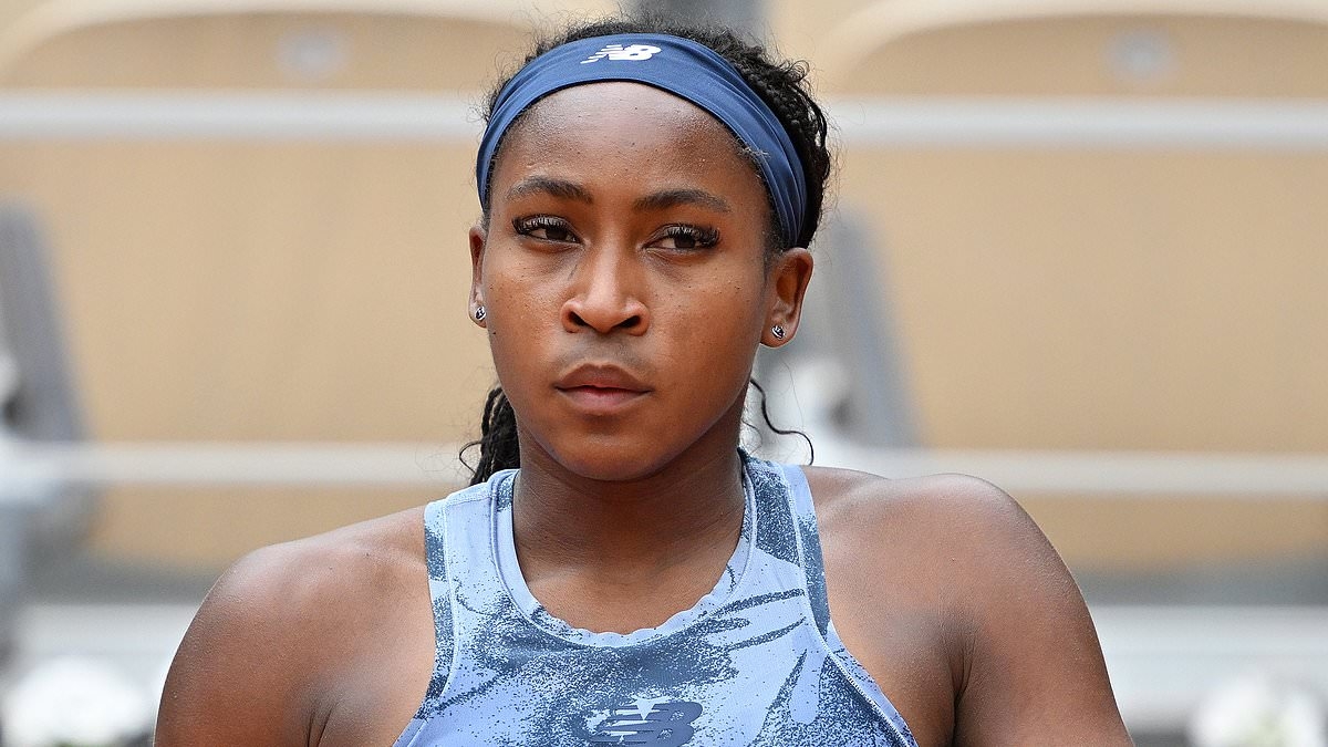 Coco Gauff makes humiliating mistake before French Open match