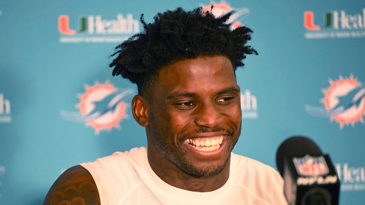 Tyreek Hill gives vicious one-word prediction for Travis Hunter's debut NFL season