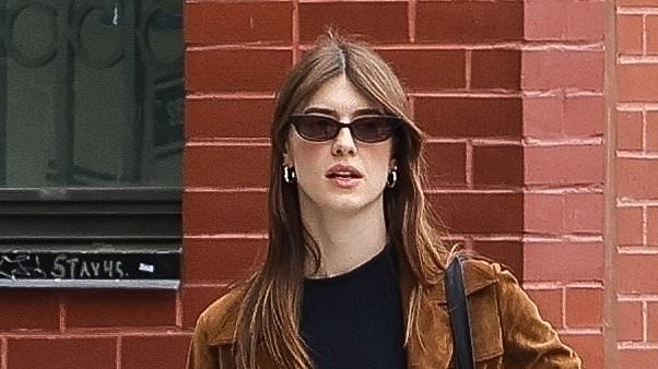 Daisy Edgar-Jones looks effortlessly stylish in a vintage-inspired look as she runs errands in New York City
