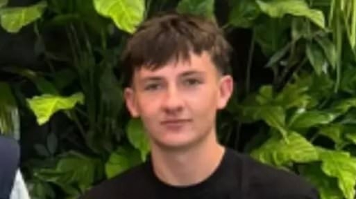 British youths warned not to take part in trend after Kiwi teenager is killed in controversial game - but UK stars 'support it'