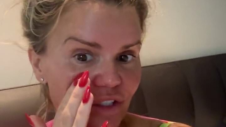 Kerry Katona shares alarming health update and is left feeling 'nervous' as she discovers lumps in her jaw