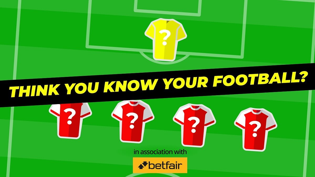 PLAY TEAMSHEET: Can YOU name the Man United team that beat Sunderland 1-0 in 2012? Or pick YOUR team and guess their starting XI