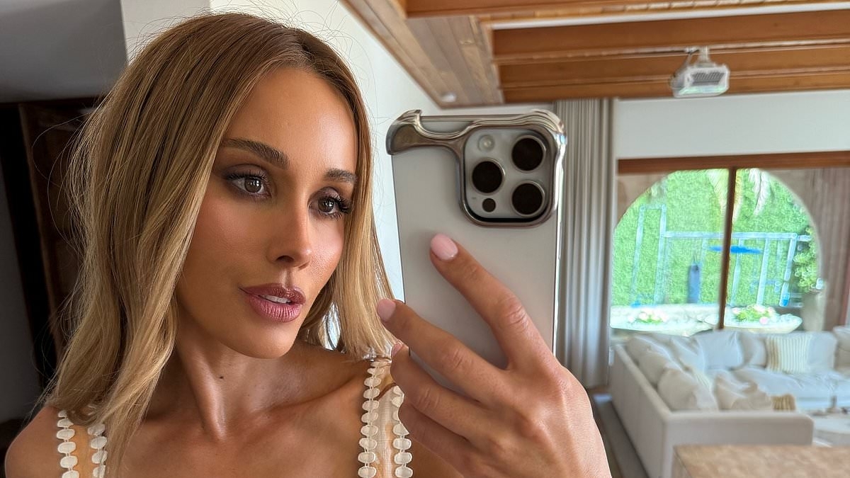 Bec Judd demands Victoria's Labor government be 'sacked' and calls for state election to be 'brought forward' as she unleashed spray over Northland machete attack