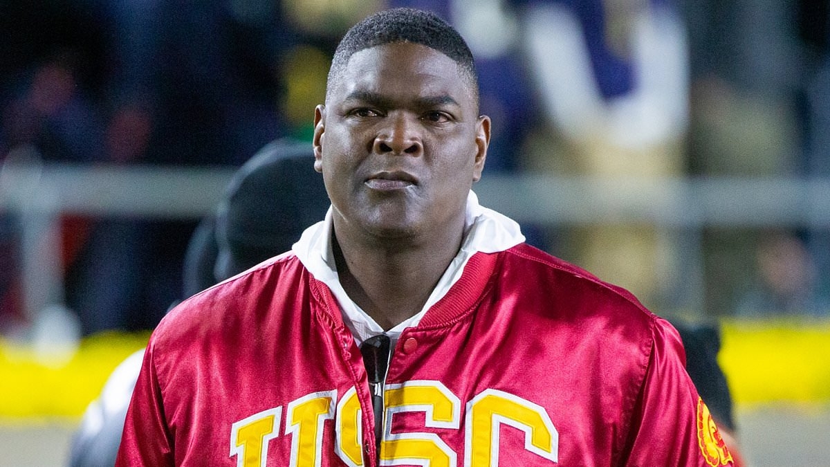 Ex-NFL star Keyshawn Johnson 'sues agent for $1million' in bombshell filing